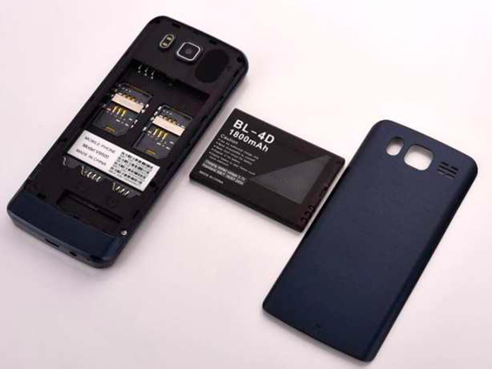 SERVO 9500 - телефон кнопочный  на 4 сим карты купить недорого
